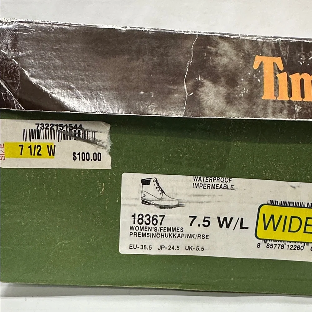 Timberland Women's Lace-Up Pink Chukka Boots - Picture 7 of 7